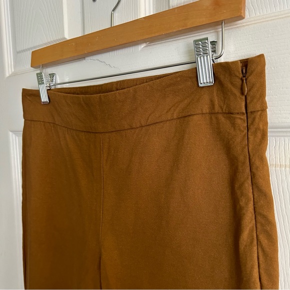 Vince. Kick Flare Crop Pants - Picture 7 of 10